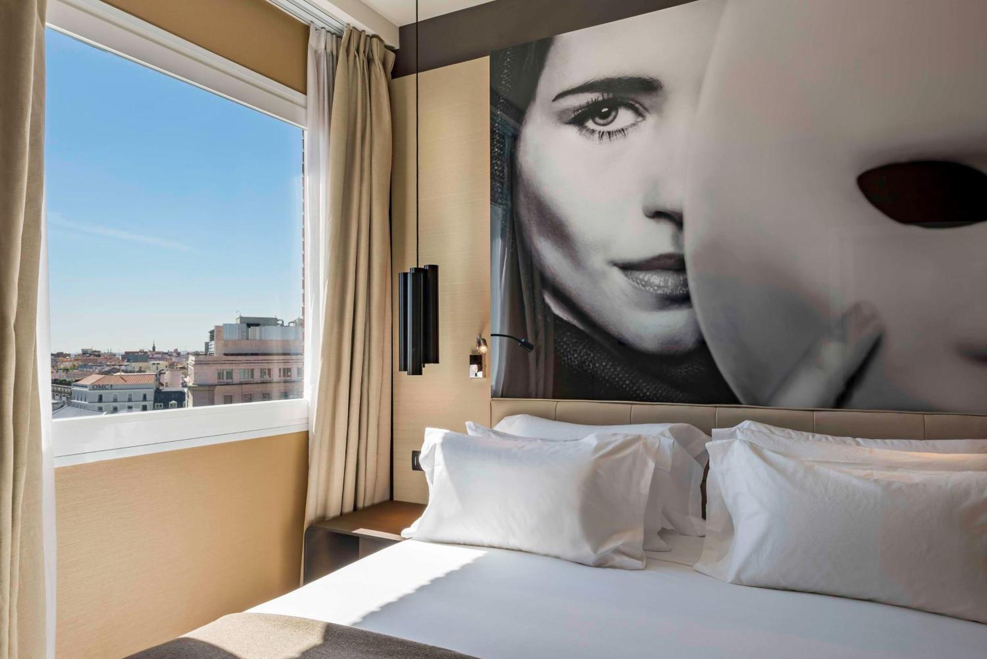 Nh Collection Madrid Suecia Hotel Exterior foto Deluxe room